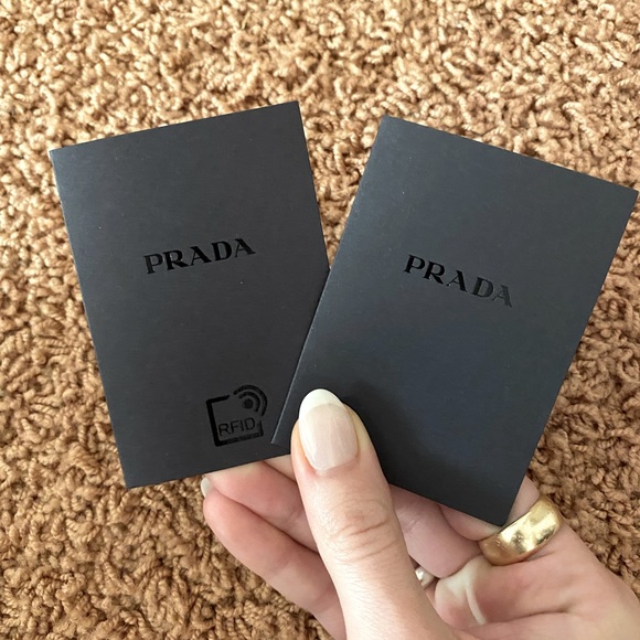 PRADA KNIT SNEAKERS - Picture 7 of 11